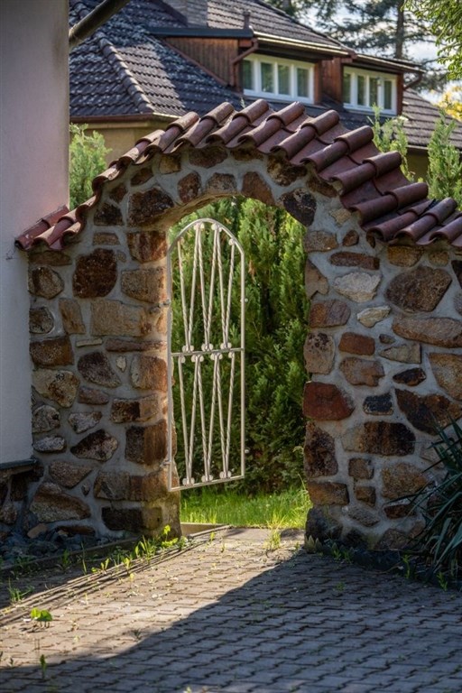 Exteriér domu - denní pohled 38